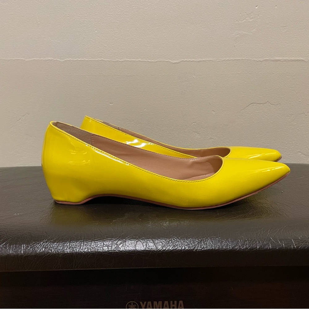 XYD bright yellow pointy toe flats low heels
